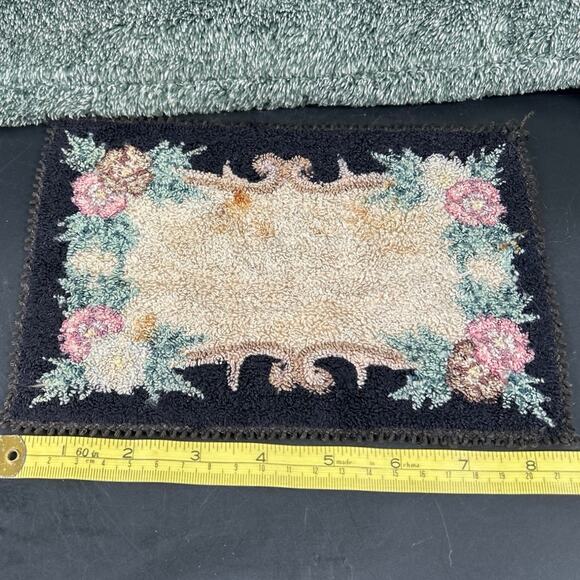 Vintage Miniature Rectangular Dollhouse Rug Handmade Occupied  Japan MC - Picture 7 of 13